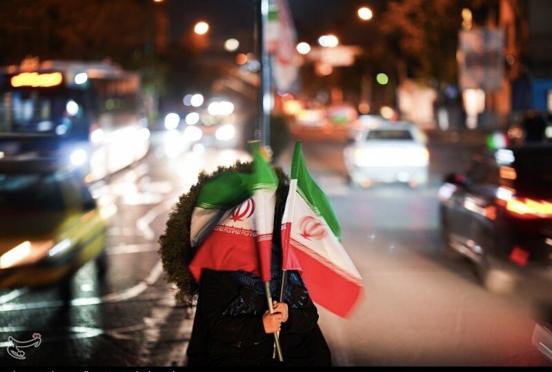 محاسبات دشمن در آغاز جنگ بر عدم حضور مردم در خیابان‌ها بود/ استمرار تجمعات مردمی تضمین پیروزی ایران است