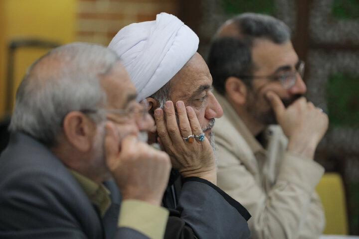 نشست مشترک مجمع نمایندگان تهران با وزیر تعاون، کار و رفاه اجتماعی