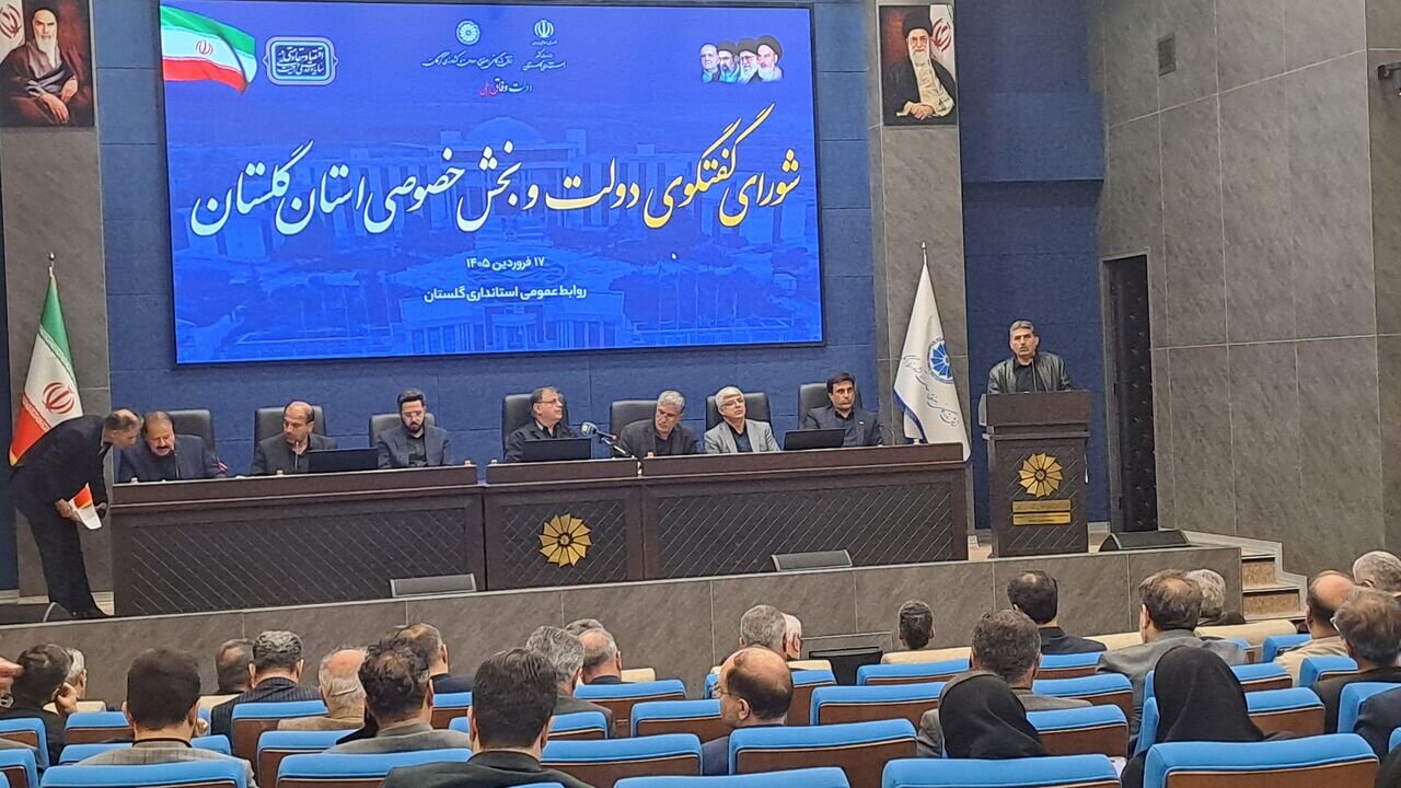 امروز همه دستگاه‌ها،مدیران و مسئولان باید در کنار تولیدکنندگان قرار گیرند