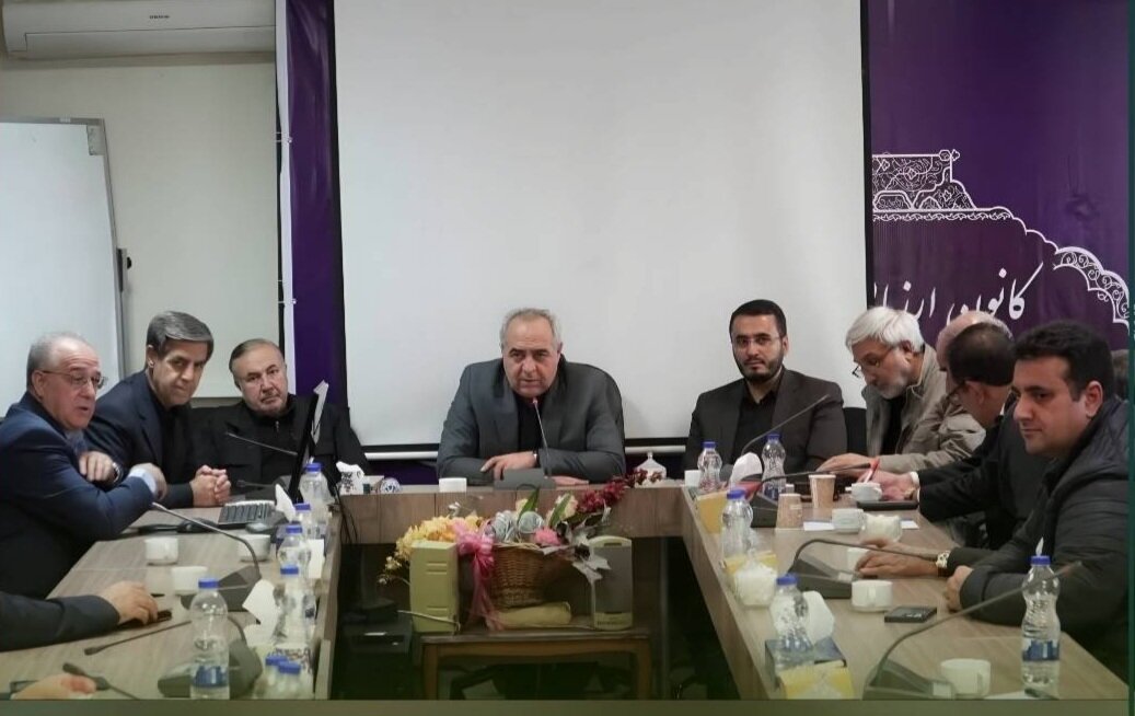 بررسی وضعیت و بازسازی کارخانه بلبرینگ‌سازی تبریز با حضور صدیقی و دیگر نمایندگان تبریز در مجلس