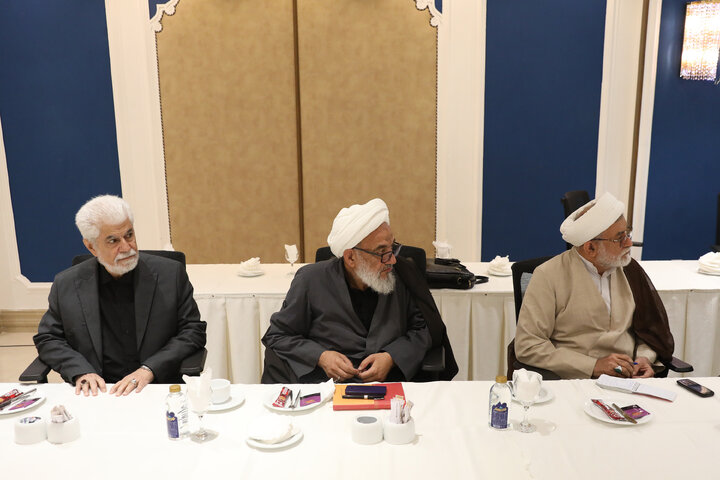 نشست مشترک هیات رئیسه و روسای کمیسیون های مجلس با رئیس سازمان برنامه و بودجه