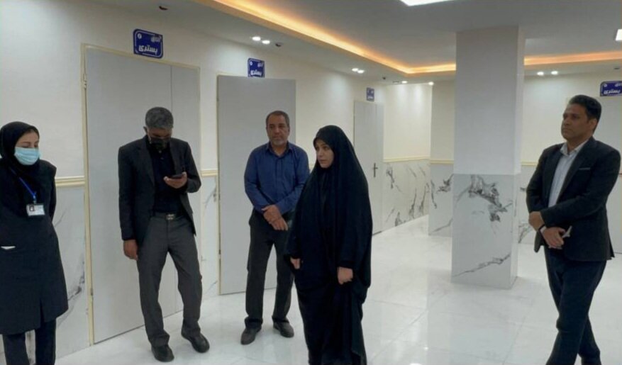 جراره از اختصاص اعتبار برای تکمیل کلینیک نیمهتمام حاجیآباد خبر داد/گرامیداشت چهلم شهدای دانشآموز میناب با حضور مسئولان برگزار شد