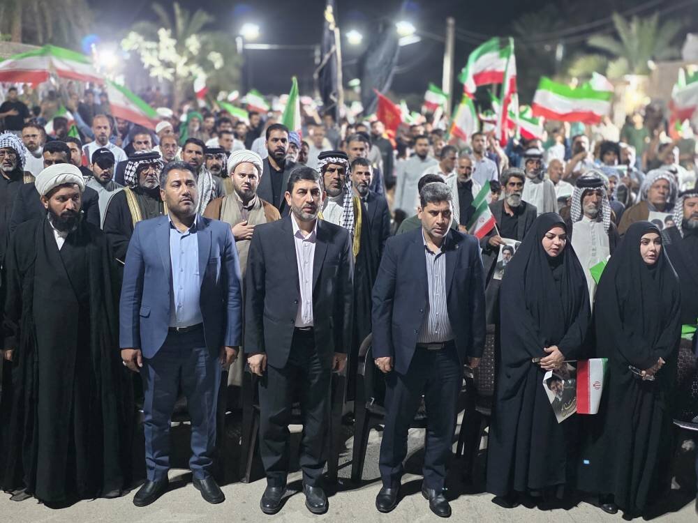 حضور بیوقفه مردم در میدان، کلید پیروزی در نبردهای آینده است/ تاریخ با افتخار از عظمت این مسیر سخن خواهد گفت