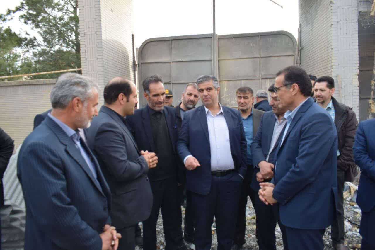 بازدید بیات از اماکن آسیب دیده شهرستان خمین در حملات آمریکایی- صهیونیستی