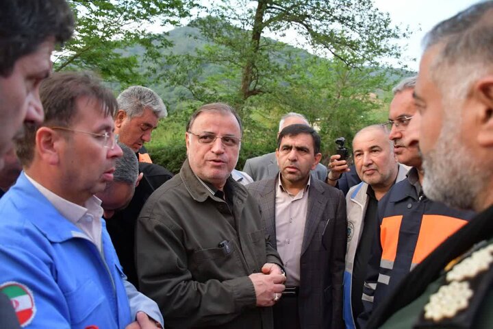 بازدید نماینده شرق گلستان از جاده سیل زده روستای معرکه محله