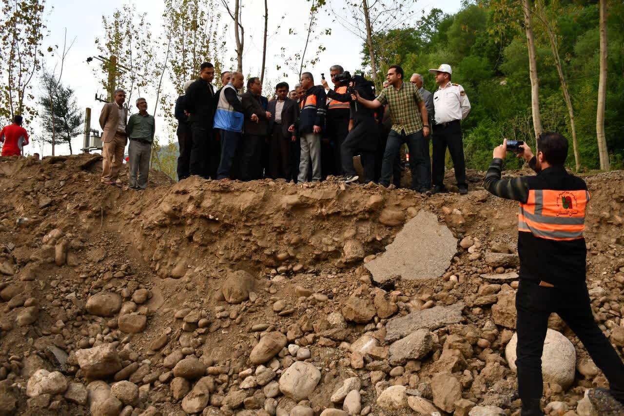 بازدید نماینده شرق گلستان از جاده سیل زده روستای معرکه محله