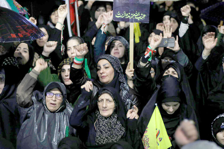 حضور حاجی بابایی نایب‌رئیس مجلس در تجمع مردم قائمشهر