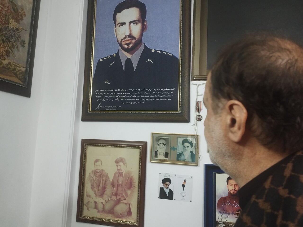 نایب رئیس مجلس از موزه و بیت شهید کشوری بازدید کرد