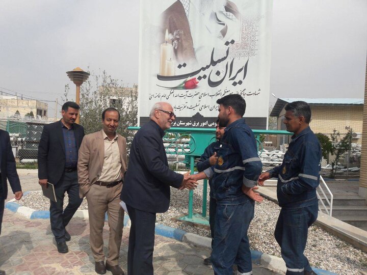 بازدید حاجی‌دلیگانی از مدیریت برق برخوار