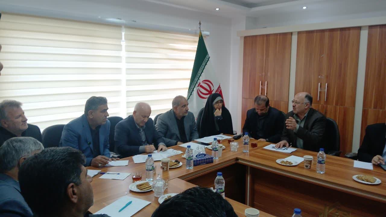 نشست اعضای کمیسیون کشاورزی مجلس با فعالان بخش تولید در مازندران/ تأکید بر تقویت صندوق حمایت از توسعه کشاورزی و واردات نهاده از دریای خزر