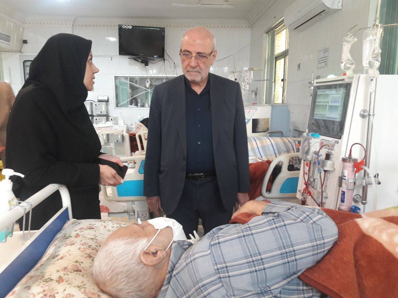 بازدید حاجی‌دلیگانی از مرکز دیالیز حضرت ولی‌عصر (عج) دولت‌آباد