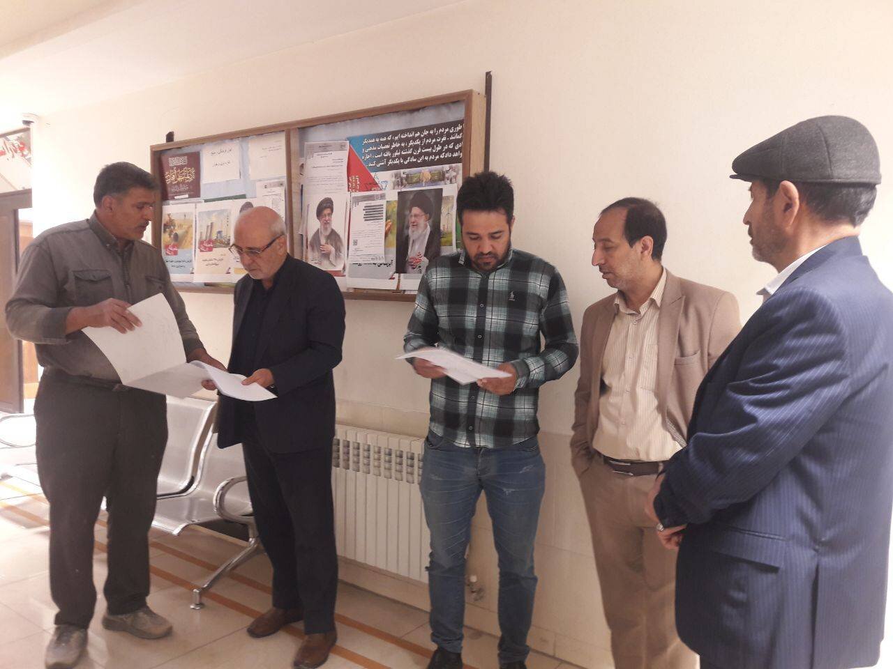 بازدید حاجیدلیگانی از مدیریت برق برخوار