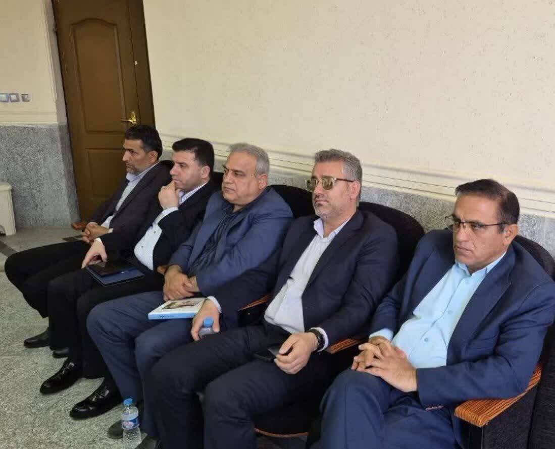 همدلی قوا و نیروهای مسلح دشمن را وادار به عقب‌نشینی کرد