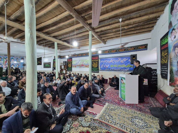بررسی مشکلات زیرساختی روستاهای تنگه علیا و برمهان/ قول مساعد عضو کمیسیون عمران برای پیگیری وضعیت آب شرب و راه‌های مواصلاتی
