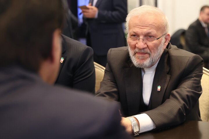 دیدار منوچهر متکی با ایاز صادق رییس مجلس نمایندگان پاکستان