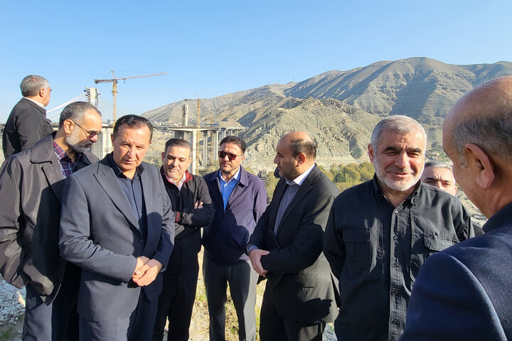 بازدید نایب رئیس مجلس و رئیس و اعضای کمیسیون عمران مجلس از پل B1 کرج