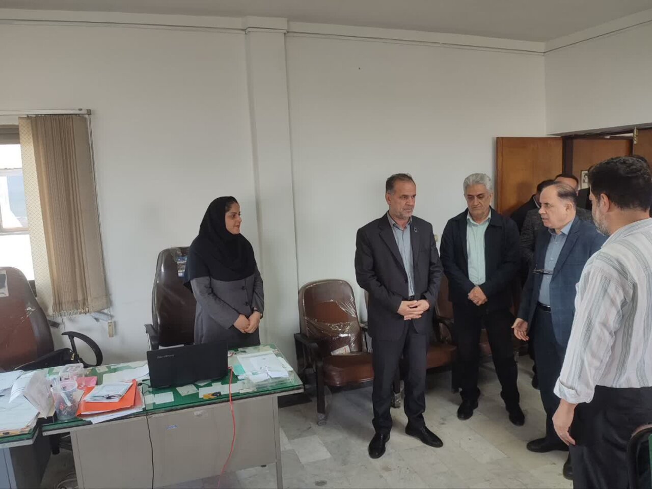 فیاضی از نهادهای اجرایی محمودآباد بازدید کرد/ پیگیری مسائل حوزه کشاورزی و مسکن در بازدیدهای میدانی نماینده نور و محمودآباد