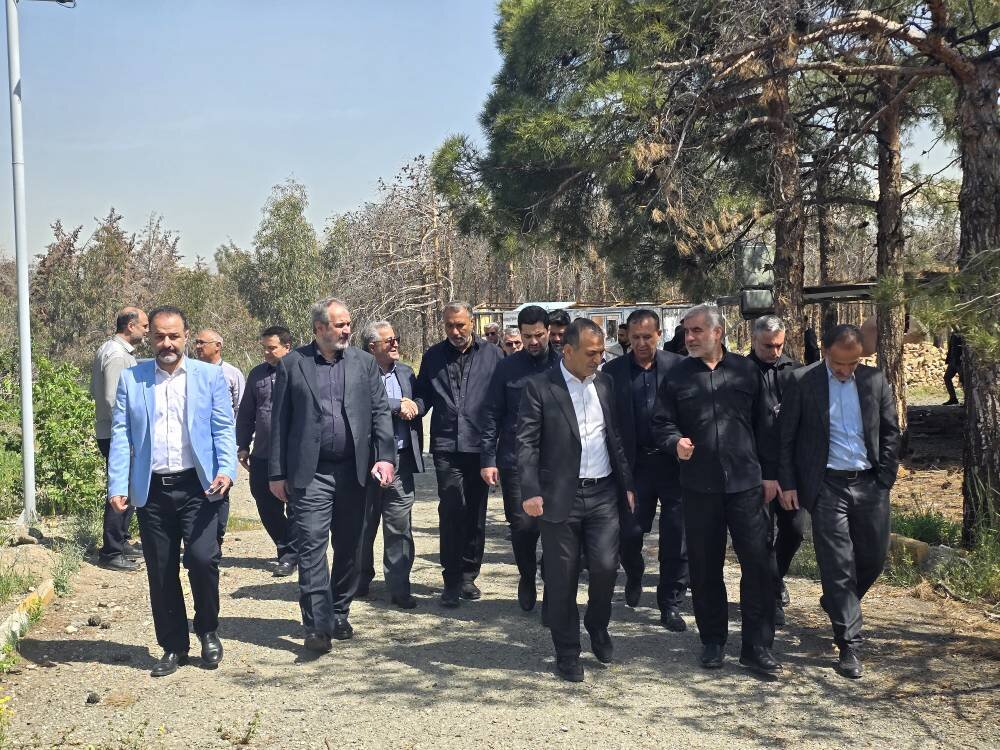 بازدید میدانی اعضای کمیسیون عمران از زیرساختهای آسیبدیده