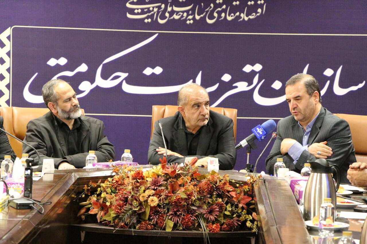 کمبودی در کالاهای اساسی نداریم/ گرانی‌های اخیر ناشی از ضعف در نظارت است
‌