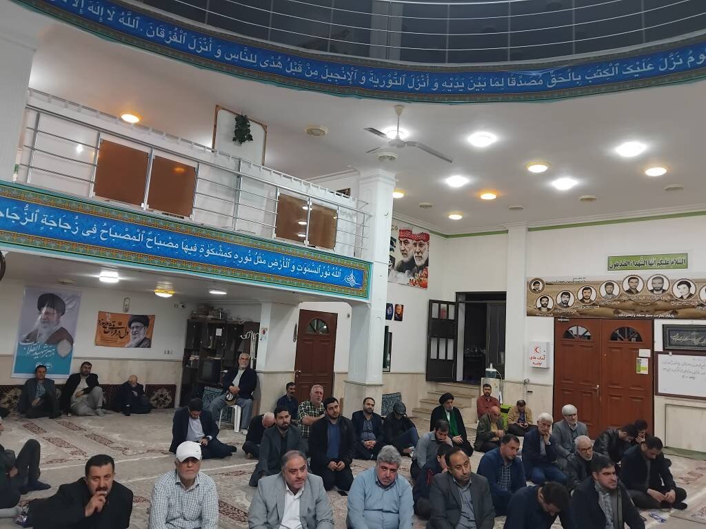 ملت ایران تا انتقام نگیرد کوتاه نخواهد آمد/ انتخاب رهبری معجزه‌ای در مسیر انقلاب