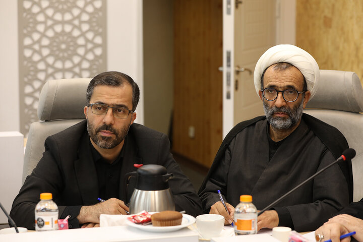 نشست مشترک اعضای هیات رئیسه و روسای کمیسیون های مجلس با وزیر نیرو