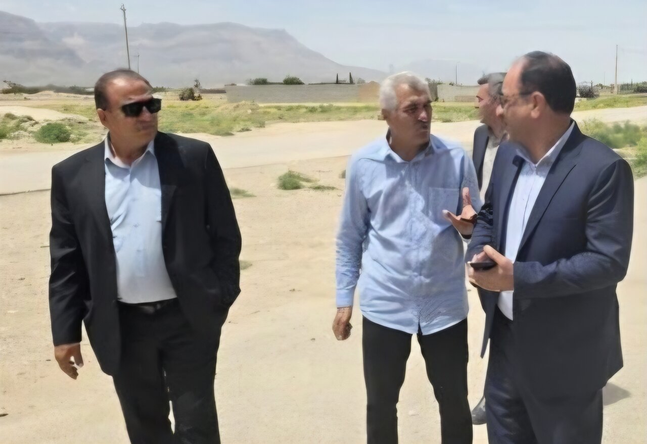 بازدید طهماسبی از اداره ورزش و جوانان نی ریز