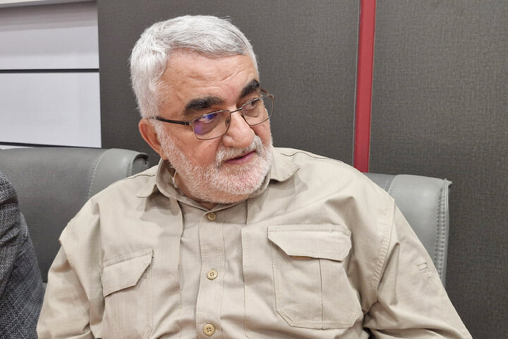 نشست هم‌اندیشی مسائل روز جامعه با حضور نایب‌رئیس نجلس