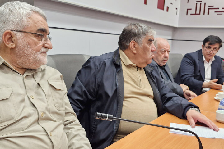 نشست هم‌اندیشی مسائل روز جامعه با حضور نایب‌رئیس نجلس
