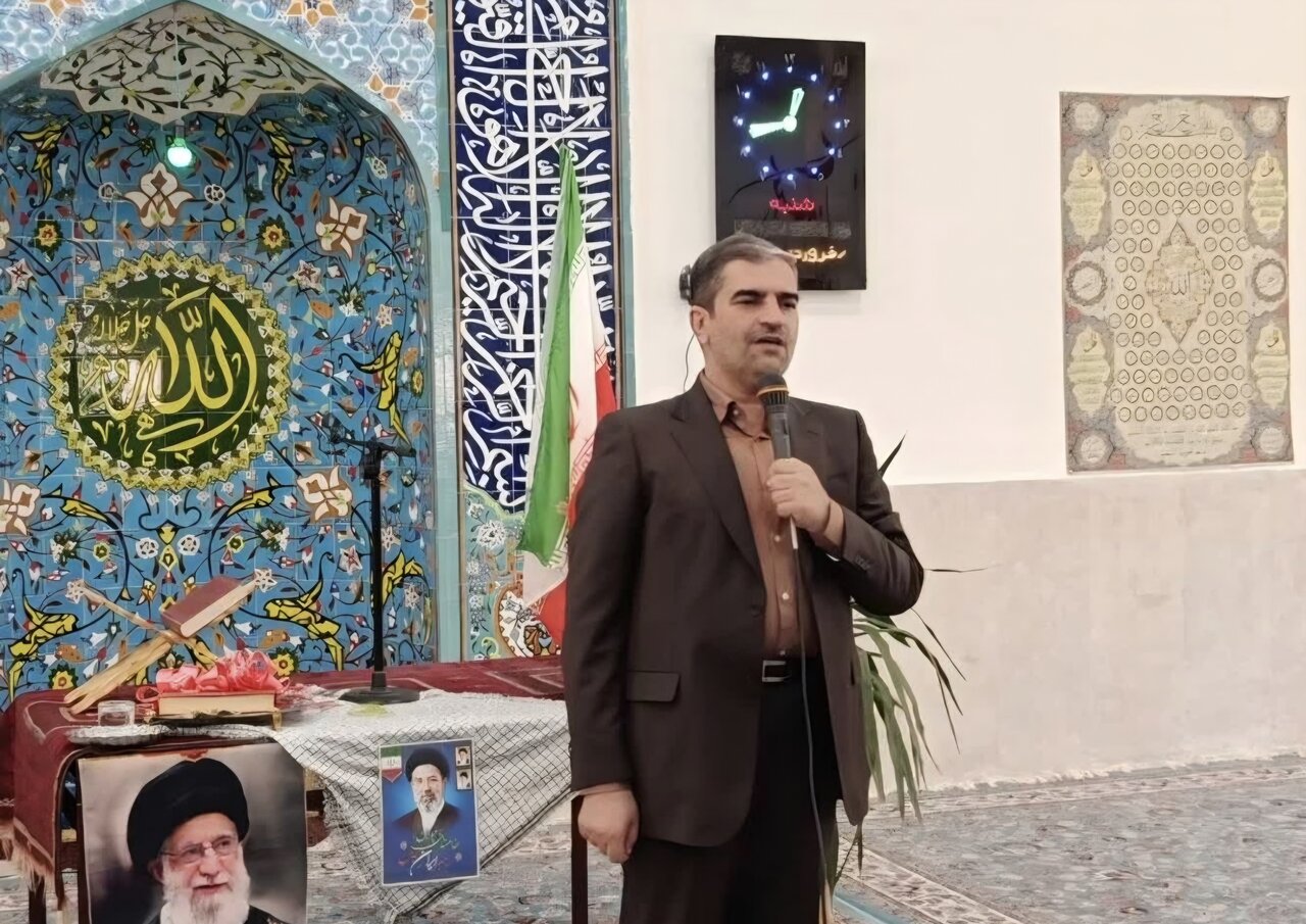 افتتاح مسجد و حسینیه امام حسین (ع) بینالود با حضور قاضی زاده