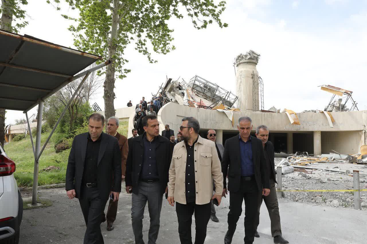 بازدید محمودی از ورزشگاه آزادی/میزان خسارات وارد شده به زیرساختهای ورزشی بررسی شد