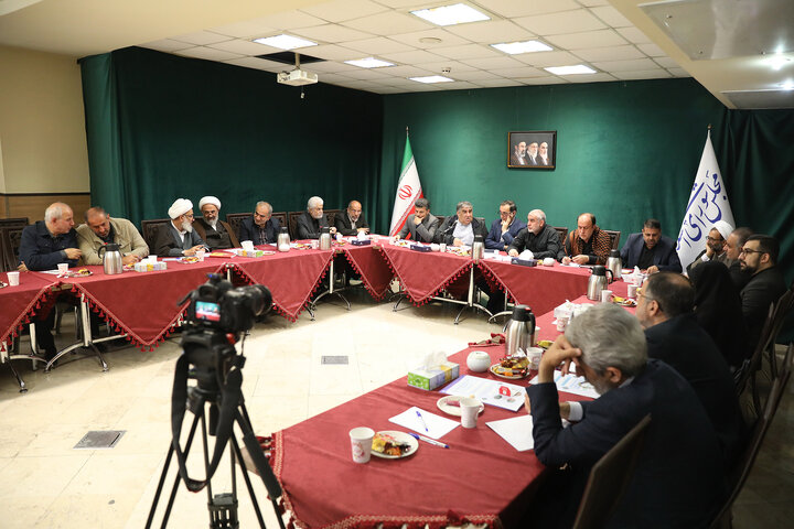 نشست مشترک هیات رئیسه و روسای کمیسیون های مجلس با رئیس بنیاد شهید و امور ایثارگران