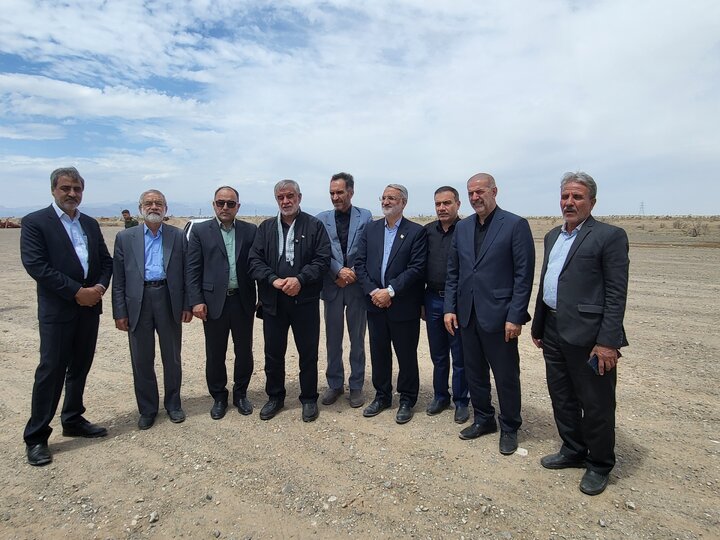 بازدید اعضای کمیسیون شوراها و امور داخلی مجلس از شهرستان کاشان