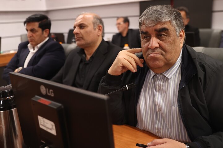 نشست هم‌اندیشی نمایندگان در اجرای سیاست‌های کلی نظام