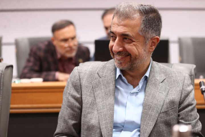 نشست هم‌اندیشی نمایندگان در اجرای سیاست‌های کلی نظام