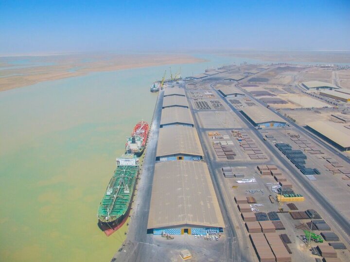 گزارش صداوسیما از بازدید اعضای کمیسیون کشاورزی مجلس از بندر امام خمینی(ره)