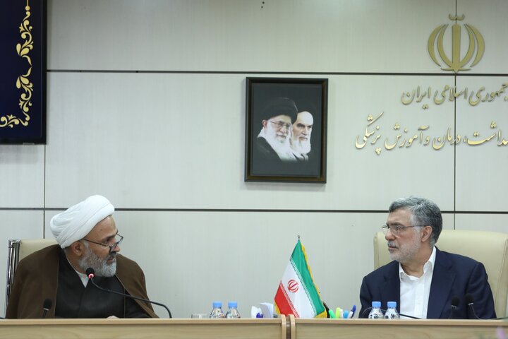 نشست کمیسیون اصل ۹۰ با وزیر بهداشت