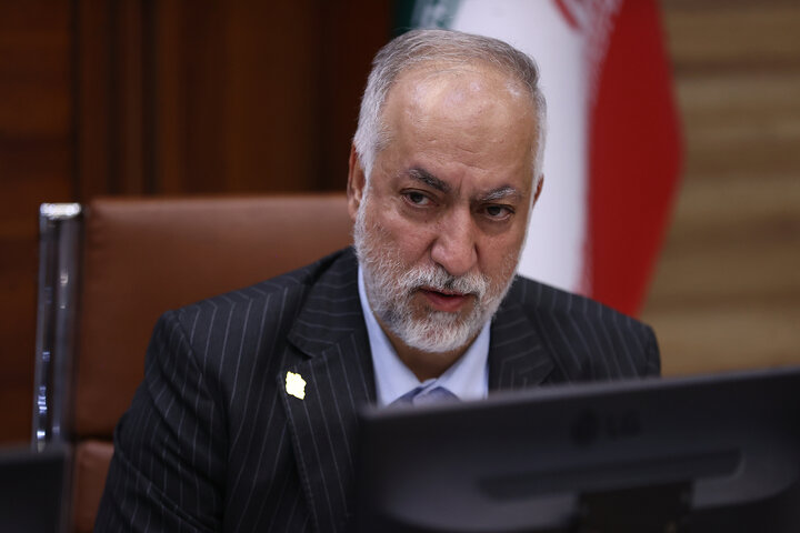 اعضای مجمع نمایندگان استان تهران از تاسیسات انبار نفت ری