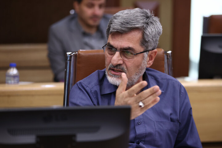 اعضای مجمع نمایندگان استان تهران از تاسیسات انبار نفت ری