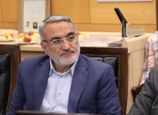 دولت بسته حمایت از کسب‌وکارهای خرد و کلان خصوصی را تدوین کند / حضور مردم به مسئولان جرأت اتخاذ تصمیمات سخت را می‌دهد