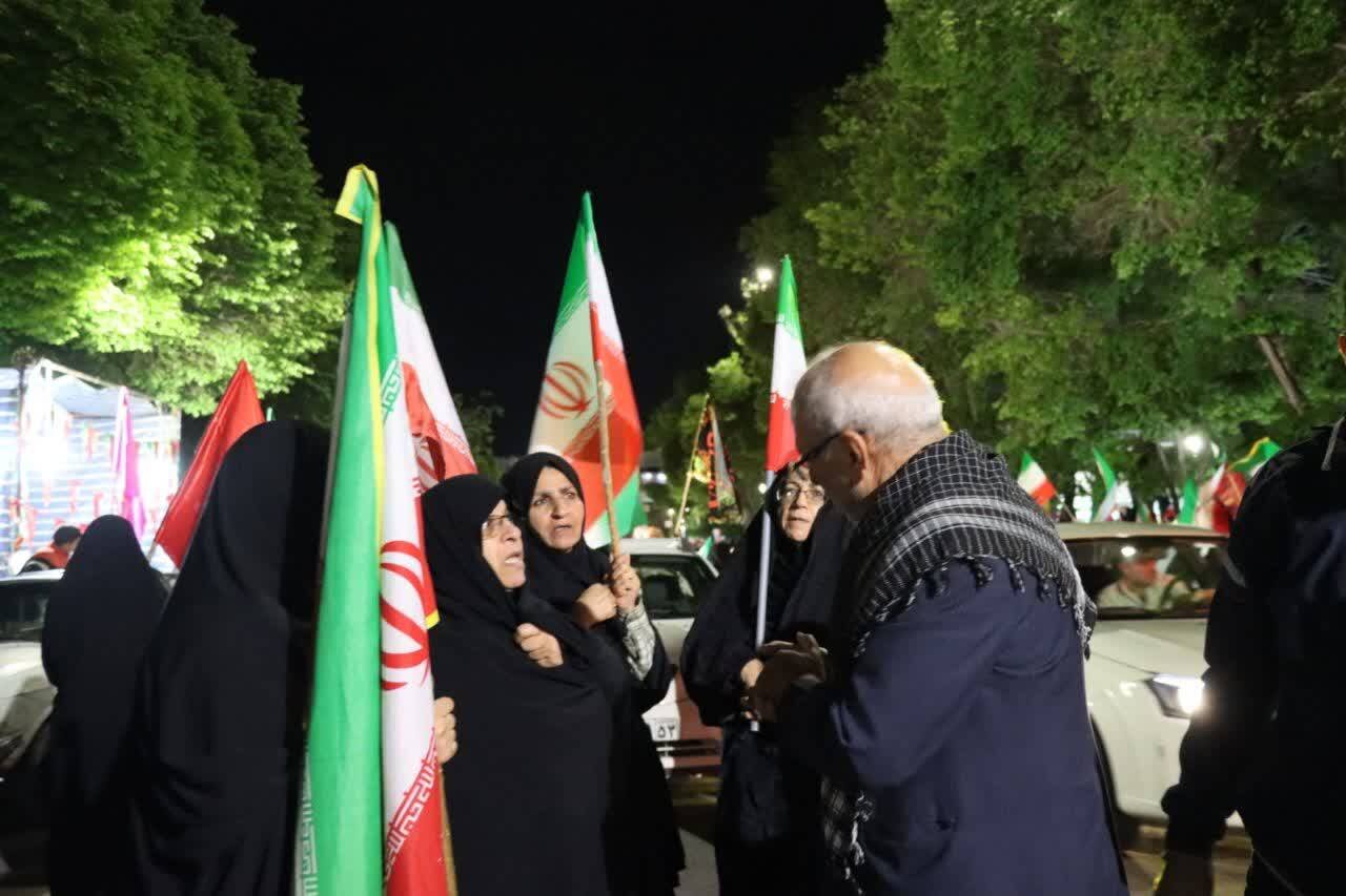 حضور و سخنرانی تبیینی حاجیدلیگانی در اجتماع باشکوه مردم شاهینشهر