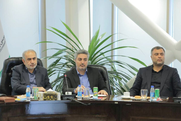 نشست مشترک سازمان بورس و اوراق بهادار با اعضای کمیسیون اقتصادی مجلس