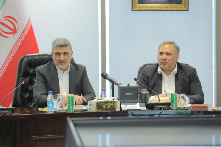 نشست مشترک سازمان بورس و اوراق بهادار با اعضای کمیسیون اقتصادی مجلس