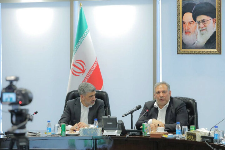 نشست مشترک سازمان بورس و اوراق بهادار با اعضای کمیسیون اقتصادی مجلس