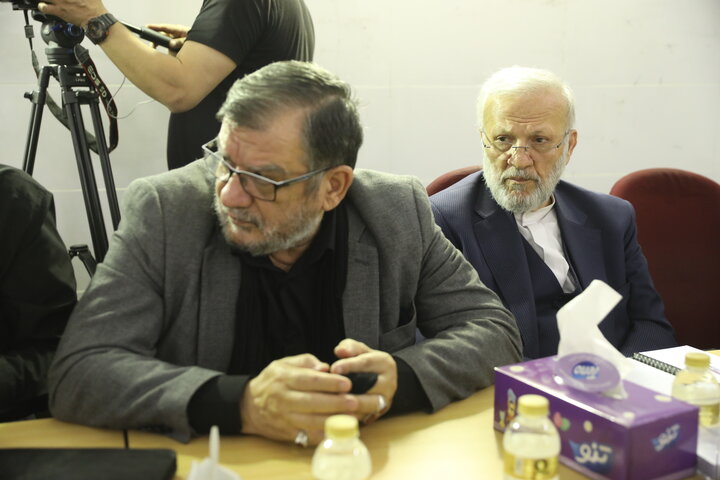 نشست اعضای مجمع نمایندگان استان تهران با شهردار تهران