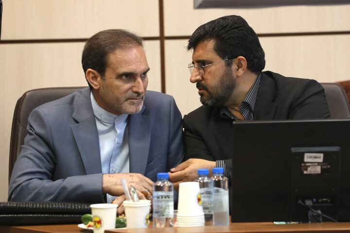 نشست کمیسیون اصل 90 با وزیر نیرو