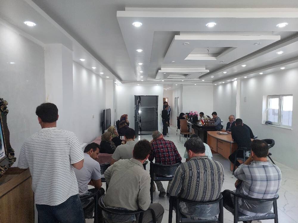 حضور ایری در جلسه ستاد هماهنگی و مناسبسازی استان گلستان/ برگزاری دیدارهای هفتگی با مردم غرب گلستان