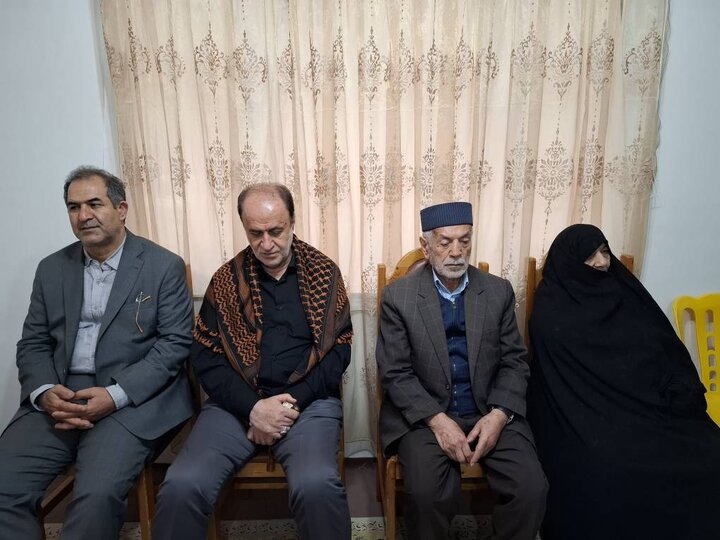 نایب رئیس مجلس با خانواده شهید مختاری دیدار کرد