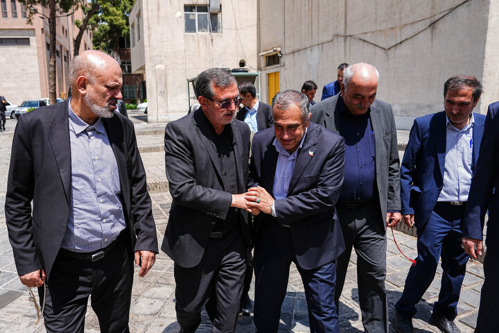 بازدید اعضای کمیسیون آموزش مجلس از دانشگاه صنعتی شریف