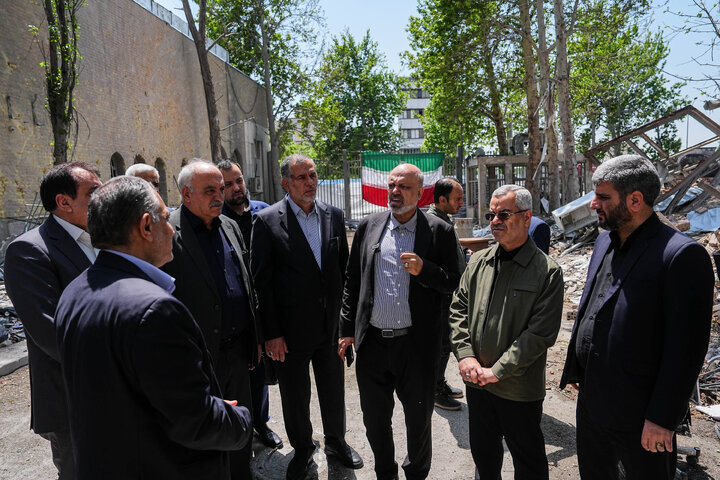 بازدید اعضای کمیسیون آموزش مجلس از دانشگاه صنعتی شریف