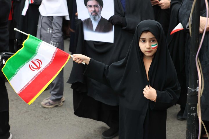 حضور حاجی بابایی در اجتماع مردمی جان‌فدایان رضوی